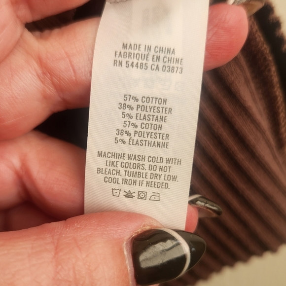 aerie- Rebel Cropped Tank - Picture 6 of 6